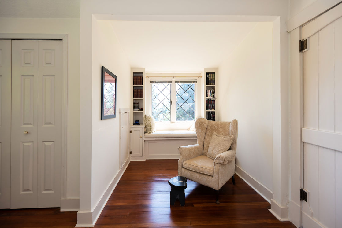 Guest Bedroom alcove