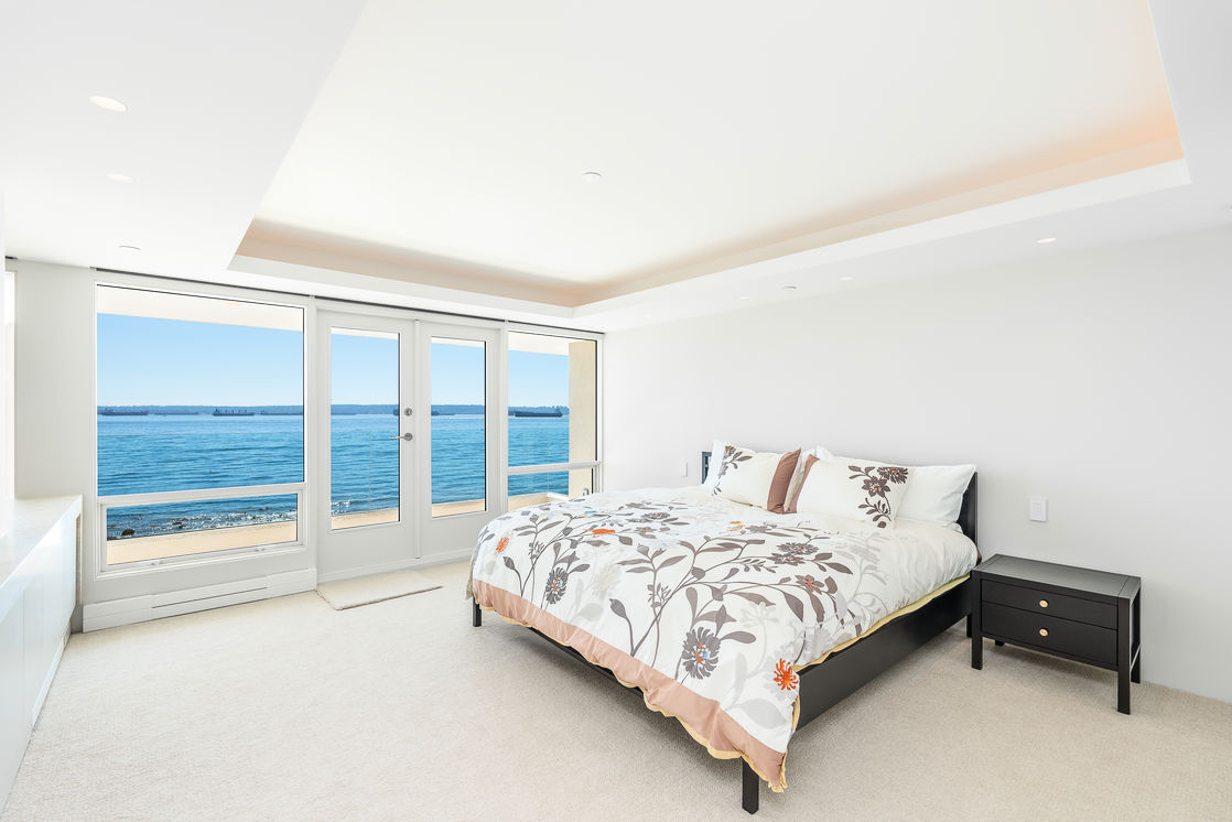 Master Suite with Terrace to the Ocean View