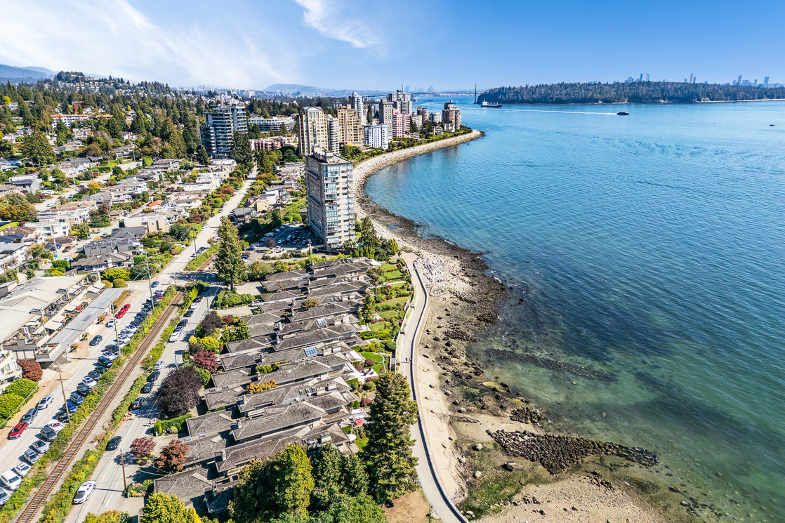 Aerial of Ocean side Hollingsworth Duplex's