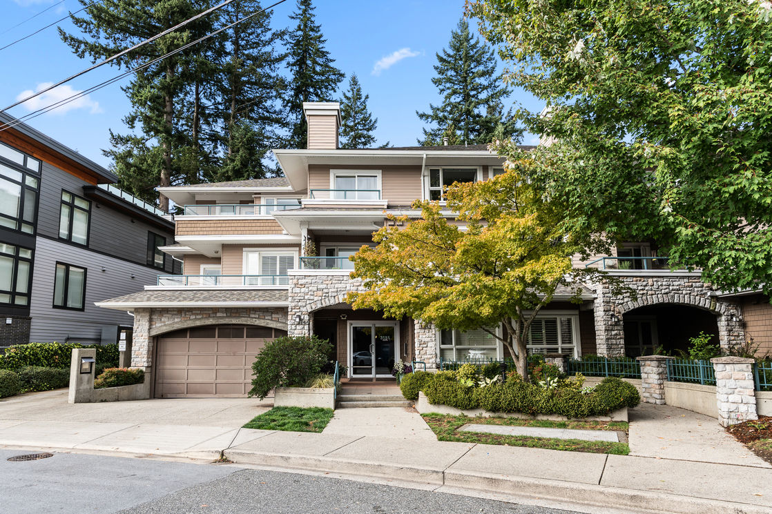 Edgemont Villa Street view
