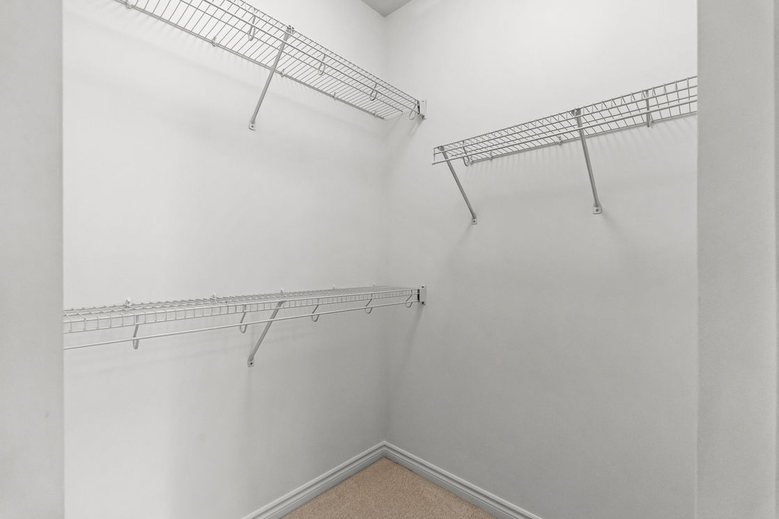 Walk in Closet