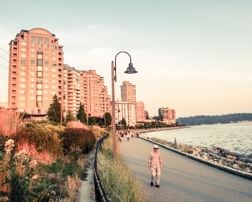 Real Estate on West Vancouver's Waterfront Seawall